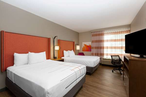  - La Quinta Inn & Suites Altoona - I-80, Exit 142