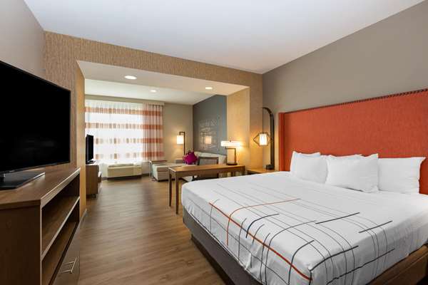  - La Quinta Inn & Suites Altoona - I-80, Exit 142