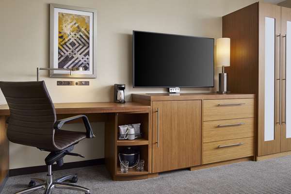  - Hyatt Place Hotel Riverfront Wilmington - I-95, Exit 6