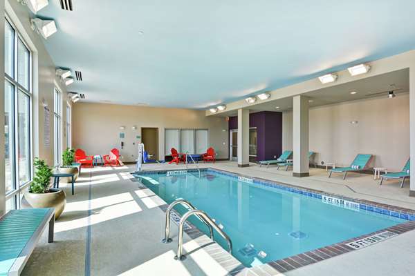 Pool - Home2 Suites by Hilton Piper Glen Charlotte