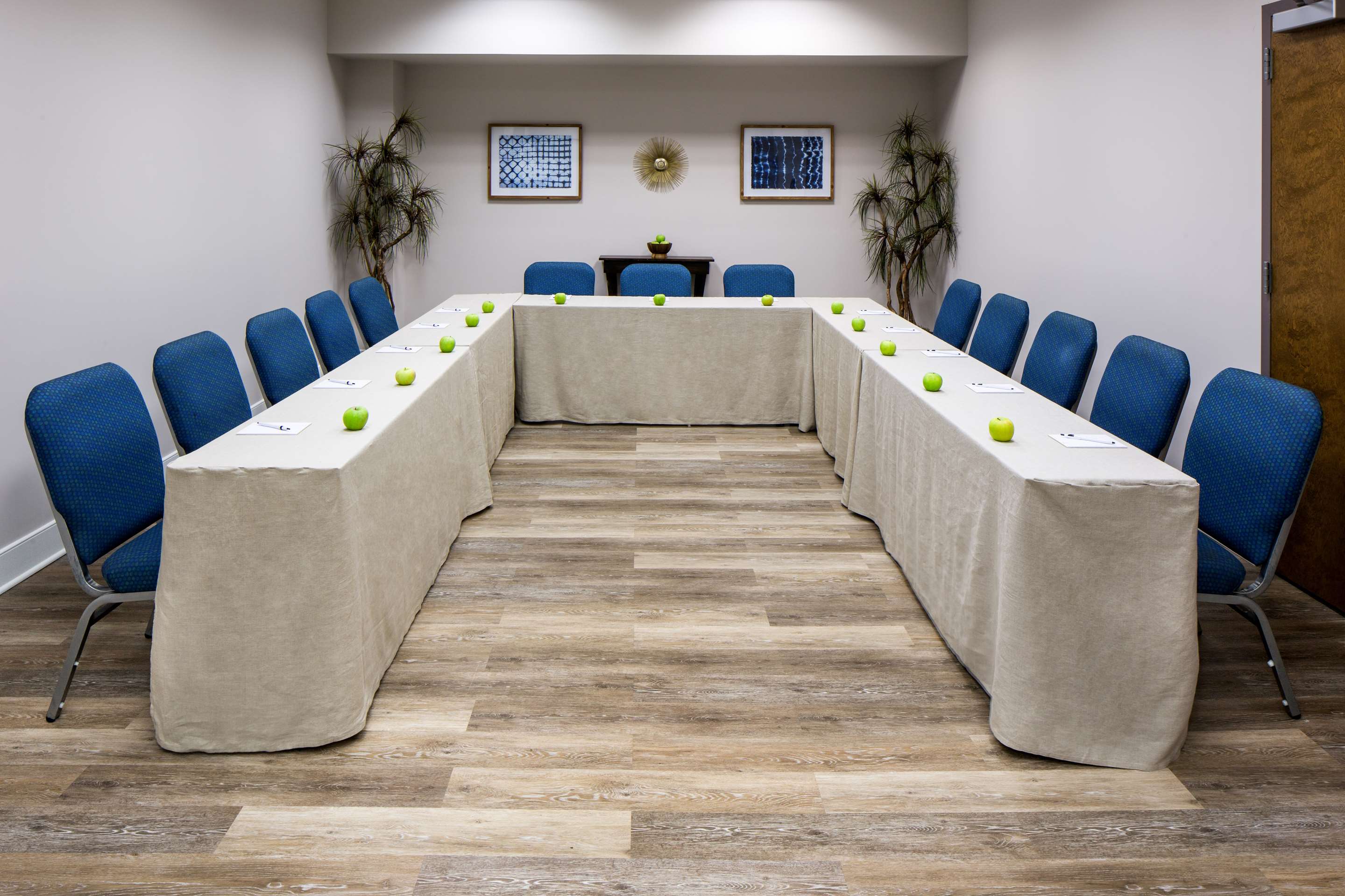 Meeting Room | Watt Hotel Rahway, Tapestry Collection by Hilton