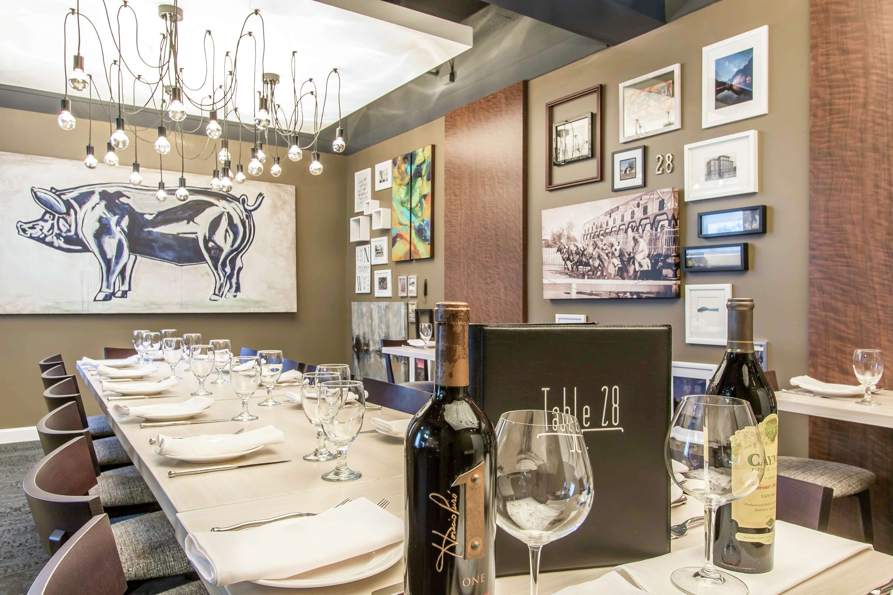 Restaurant | The Burgundy Hotel, Tapestry Collection by Hilton
