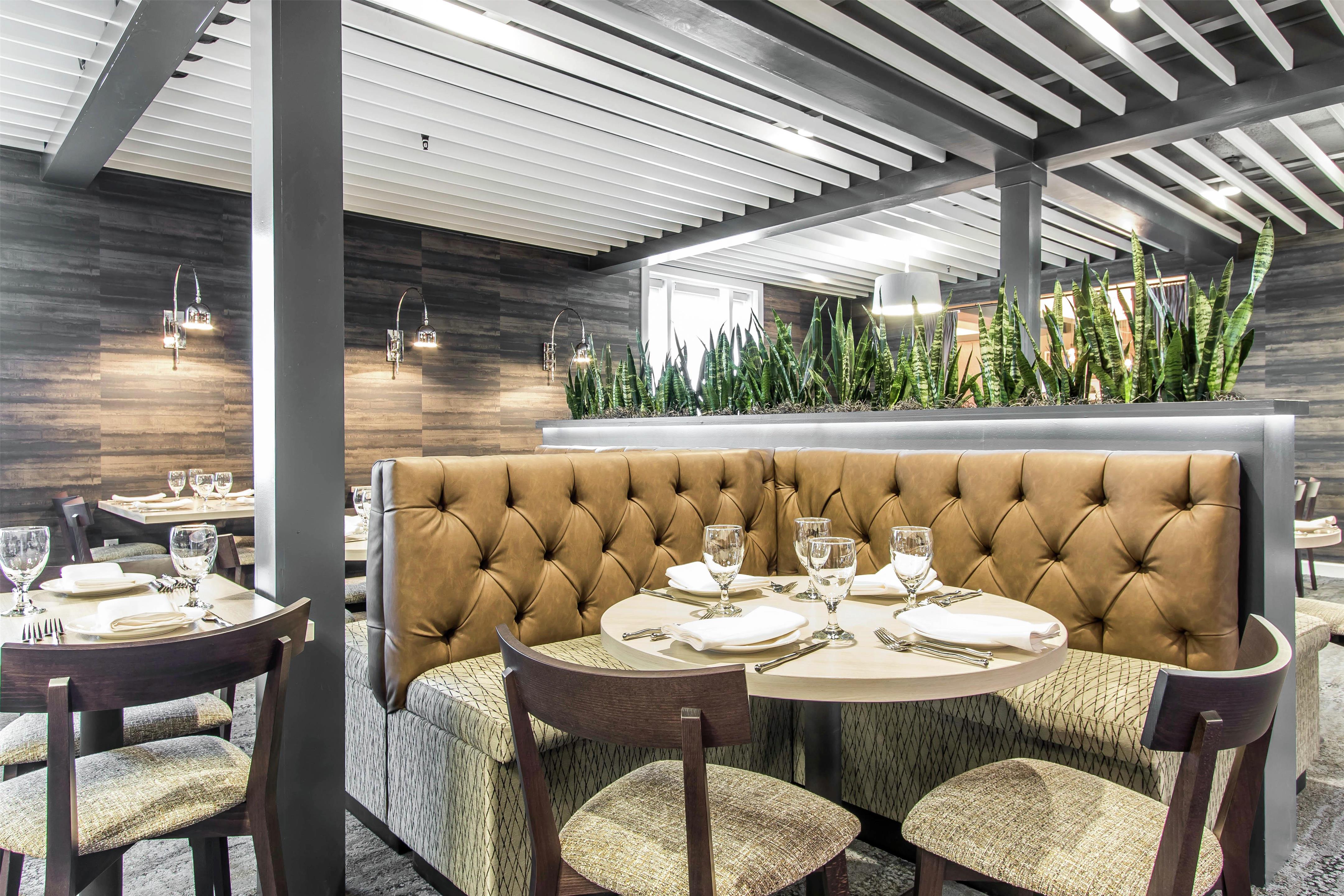 Restaurant | The Burgundy Hotel, Tapestry Collection by Hilton