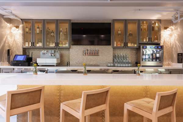 Bar - Inn at Saratoga