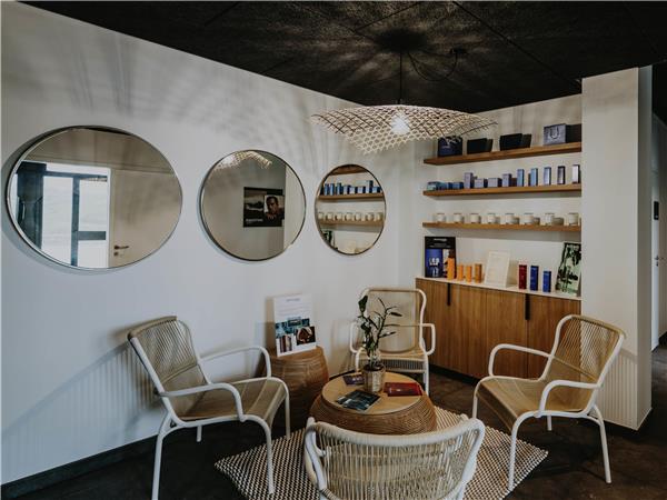 On-Site,Property Amenity,Spa