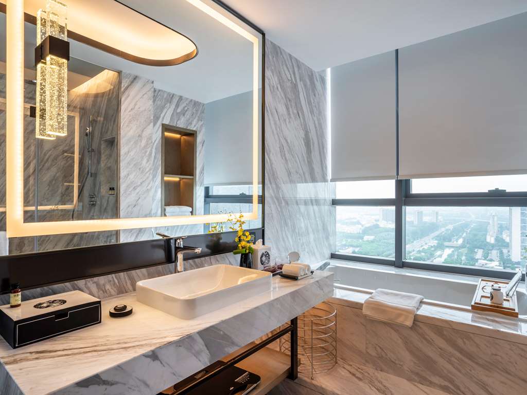 Pullman Zhouzhuang Room Type - DELUXE ROOM, 1 King Size Bed