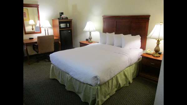  - SureStay Plus Hotel by Best Western Norman