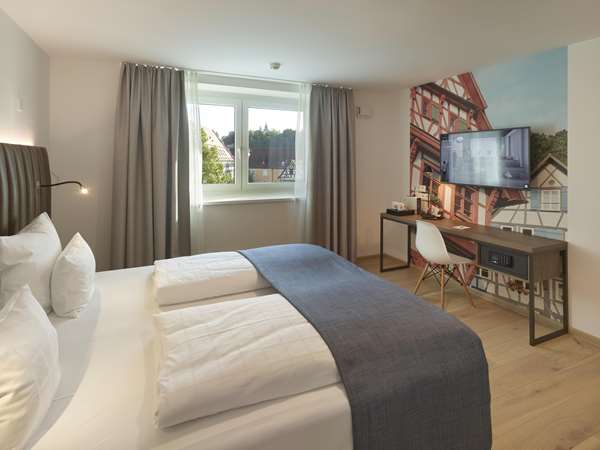 1 King Bed, Junior Suite, Anteroom, Wi-Fi, Coffee Maker, Full Breakfast