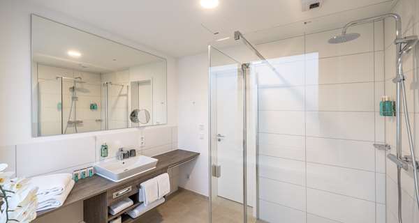 1 King Bed, Junior Suite, Anteroom, Wi-Fi, Coffee Maker, Full Breakfast