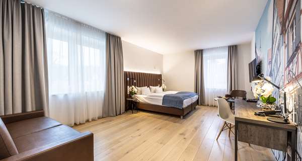 1 King Bed, Junior Suite, Anteroom, Wi-Fi, Coffee Maker, Full Breakfast