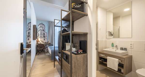 1 Single Bed, Standard Room, Coffee Maker, Wi-Fi, Safe, Desk, Balcony, Full Breakfast