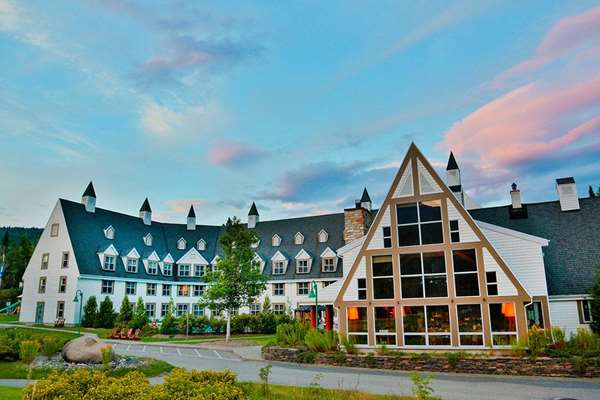 Exterior view - Hotel Gite du Mont-Albert Sainte Anne des Monts