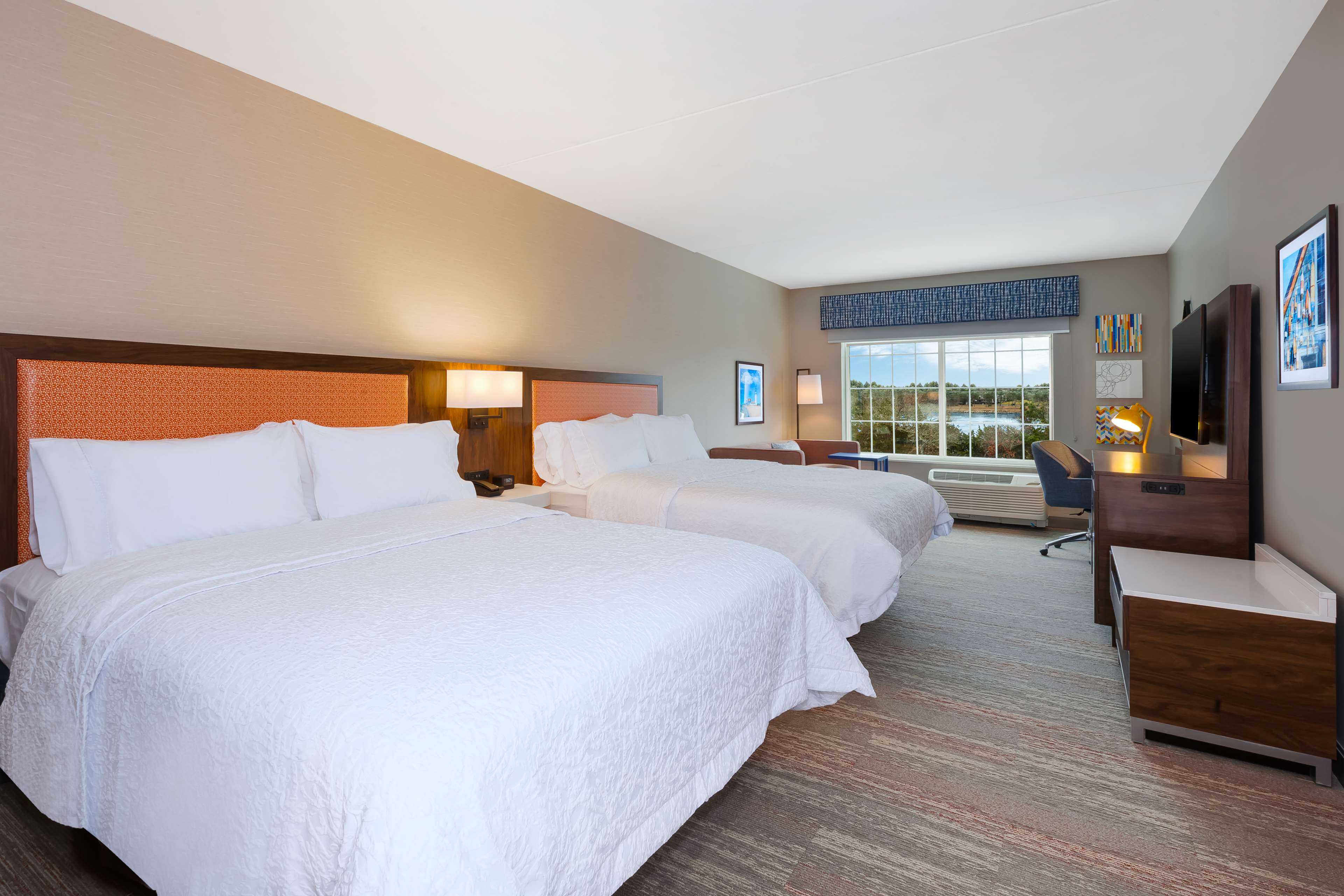 Hampton Inn by Hilton Cape Cod Canal Room Type - 2QN HEARING ACC STDO WTRVW