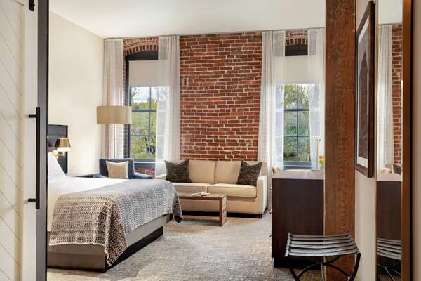  - Wilbur Hotel Lititz