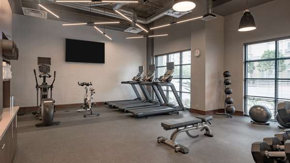 Fitness/ Exercise Room - Hampton Inn Downtown Riverside