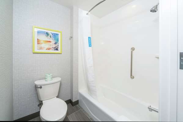  - Hampton Inn & Suites Santa Maria