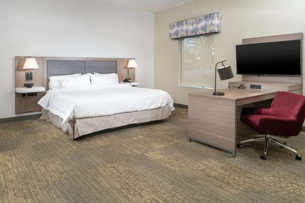  - Hampton Inn & Suites Santa Maria