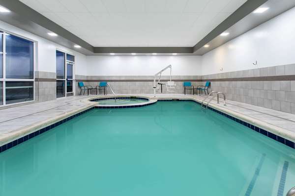 Pool - Hawthorn Suites by Wyndham Johnstown - I-25, Exit 257