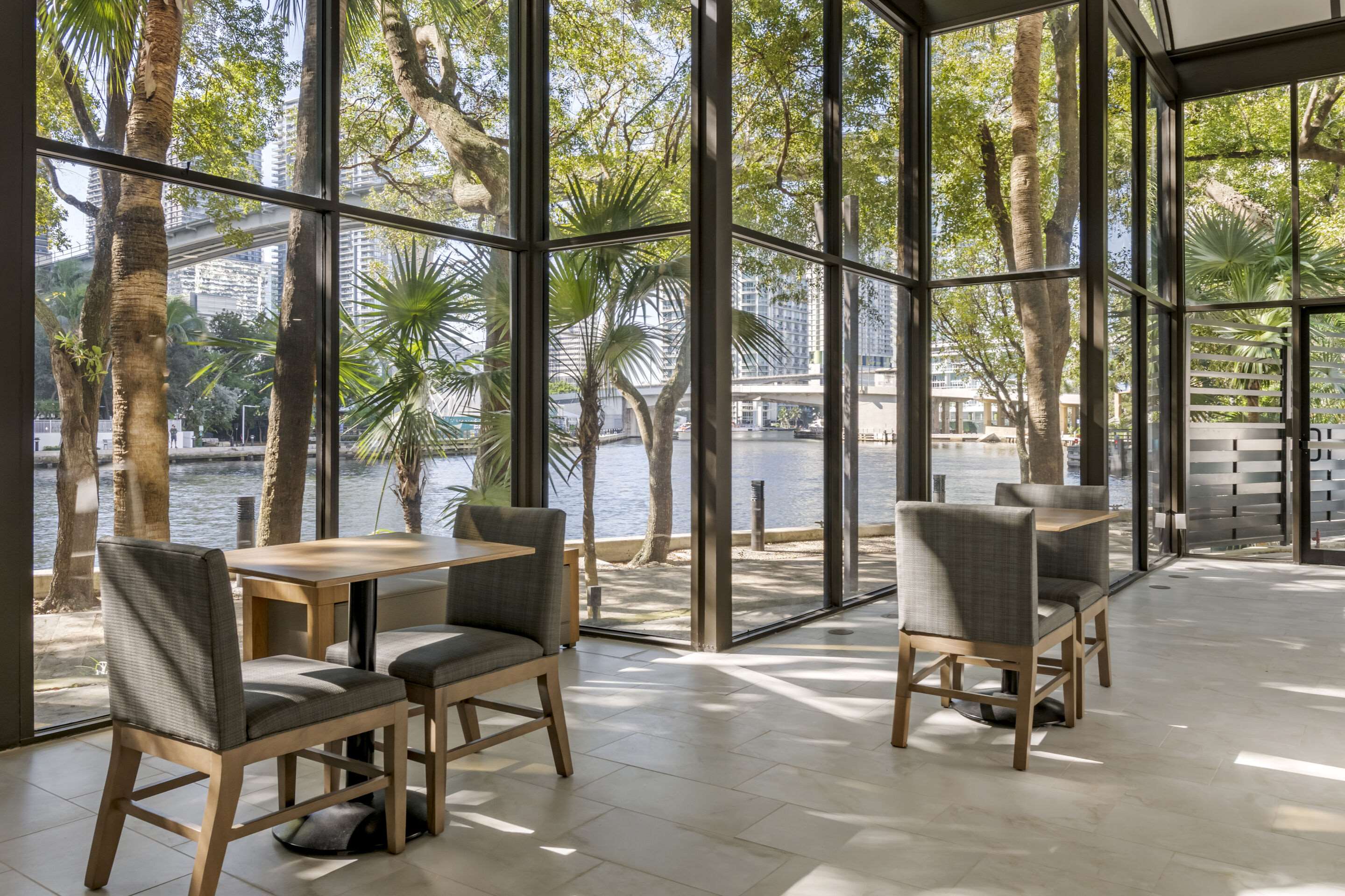 Breakfast area
