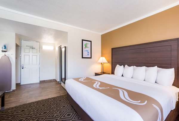 Suite - Quality Inn West Gastonia - I-85, Exit 17