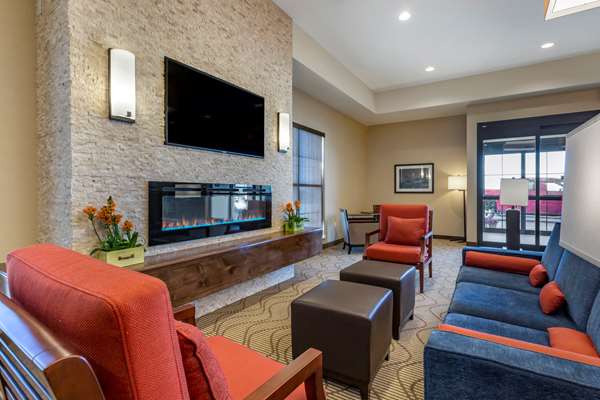  - Comfort Suites Airport Albuquerque - I-25, Exit 221