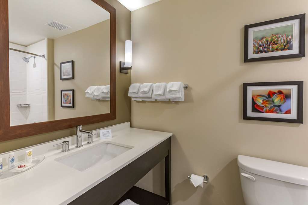 Comfort Suites Albuquerque Airport