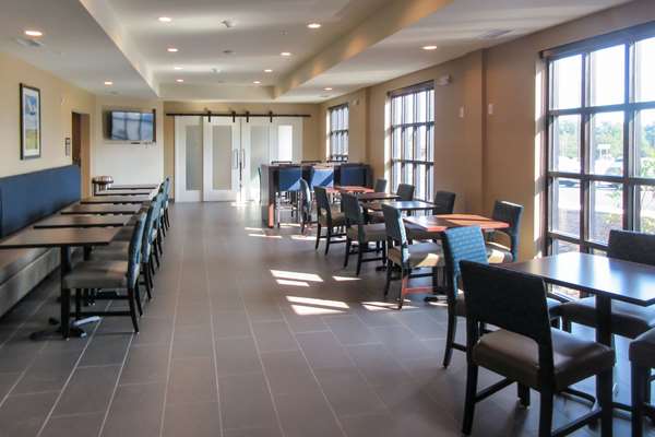 Amenities - Comfort Inn & Suites Gap