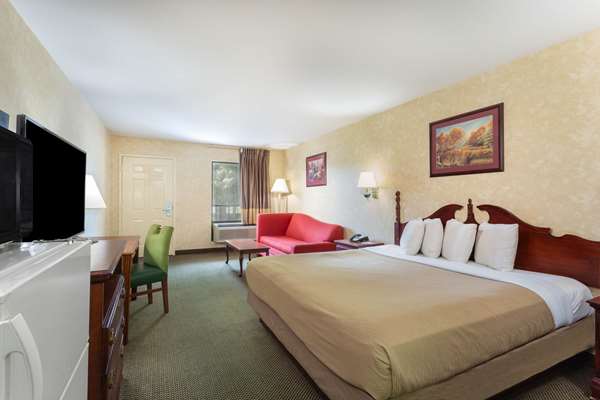  - Travelodge Glen Allen - I-95, Exit 83