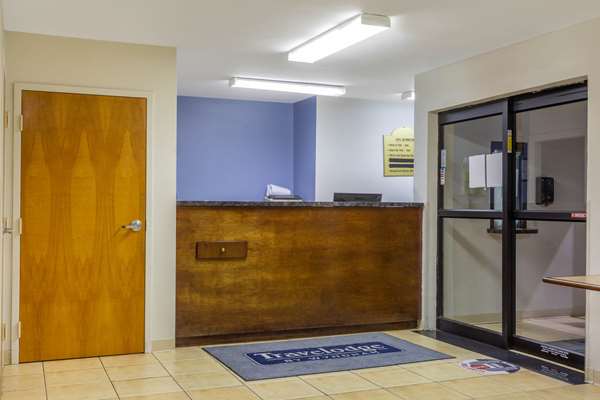  - Travelodge Glen Allen - I-95, Exit 83