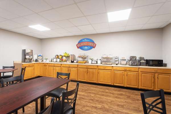  - Baymont Inn & Suites Greenville