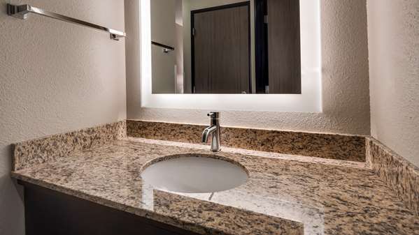  - Best Western Plus Hotel Inn at Hells Canyon Clarkston