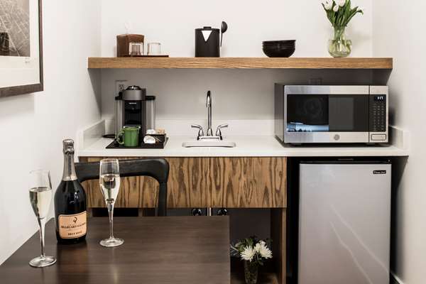 Exterior view - Armstrong Hotel Fort Collins