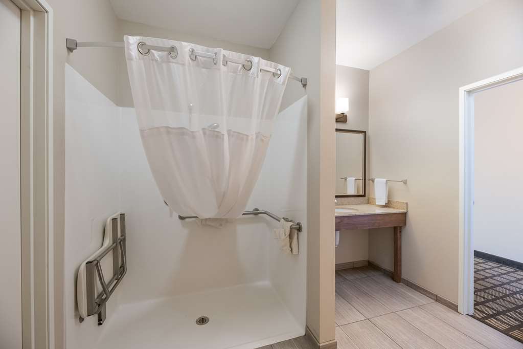 Best Western North Bryant Inn San Angelo - Tap to explore photos
