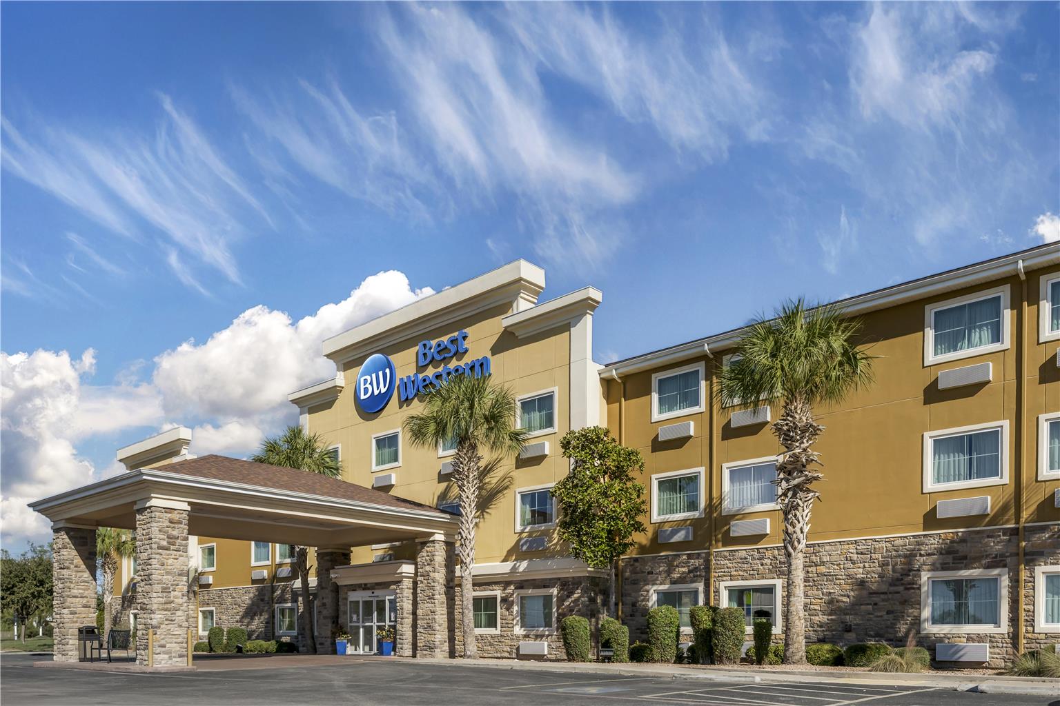 Best Western North Bryant Inn