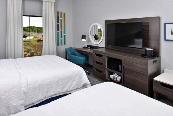  - Hampton Inn Downtown Cedar Falls