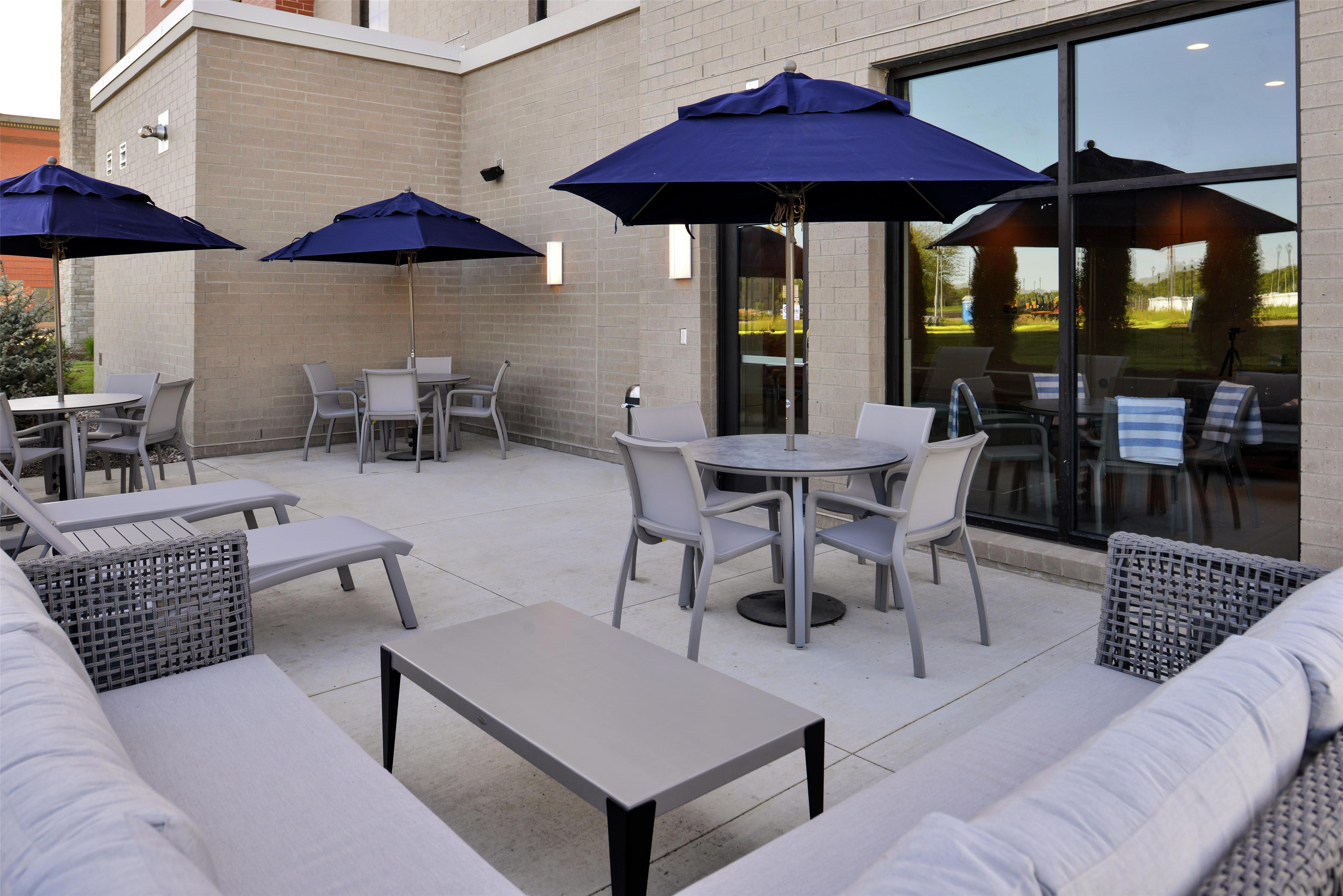 Exterior | Hampton Inn Cedar Falls Downtown