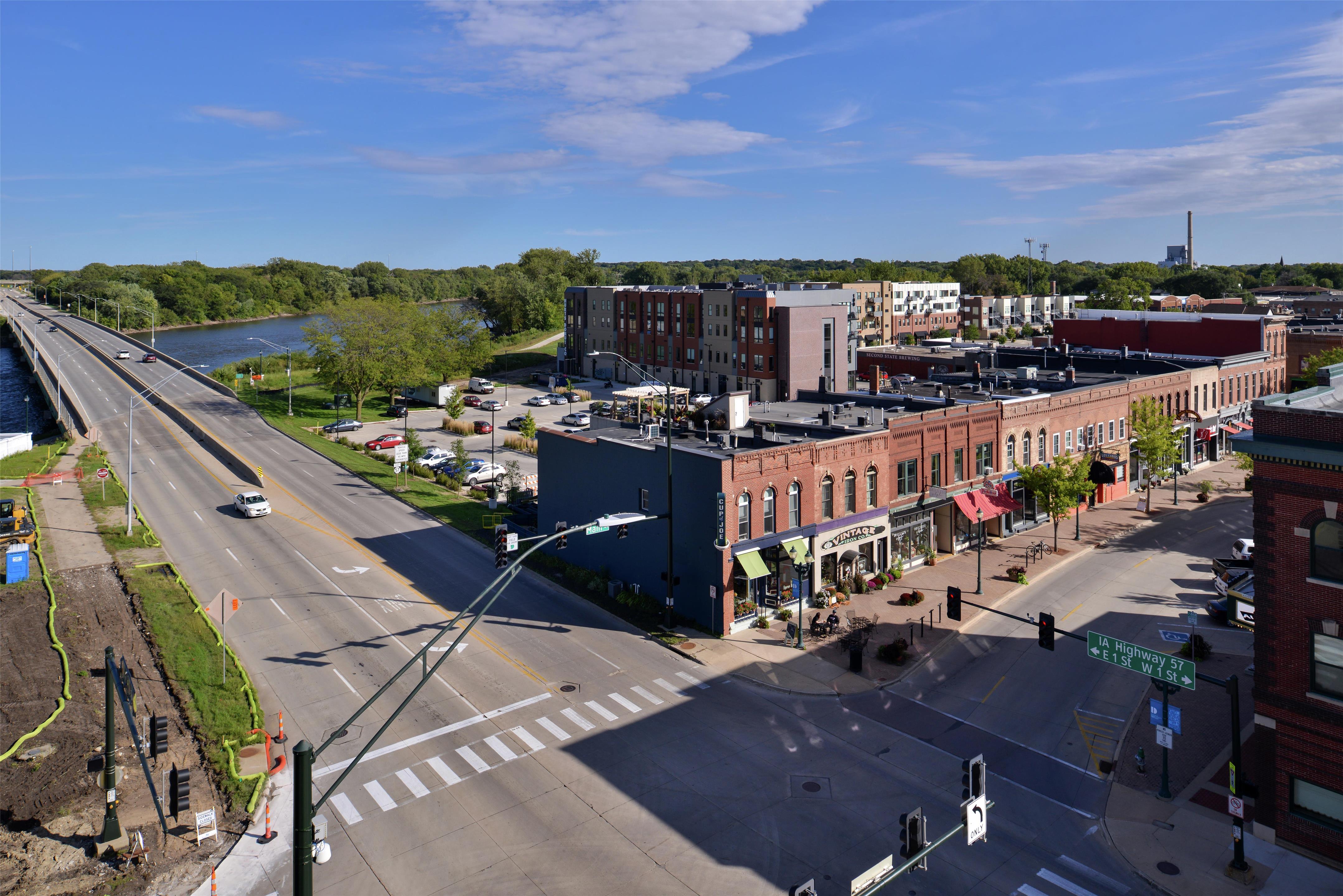 Exterior | Hampton Inn Cedar Falls Downtown