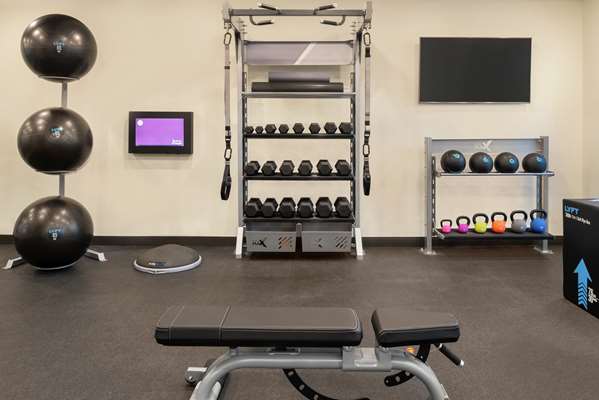 Fitness/ Exercise Room - Tru by Hilton Hotel Mall Area Duluth