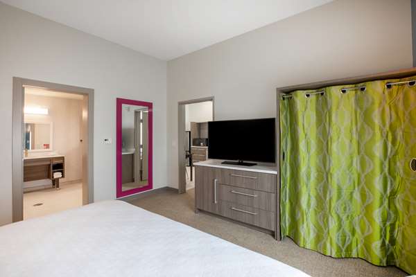  - Home2 Suites by Hilton IAH Airport Beltway 8 Houston