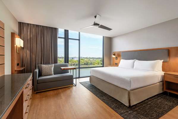  - Homewood Suites by Hilton Downtown Wilmington - I-95, Exit 6