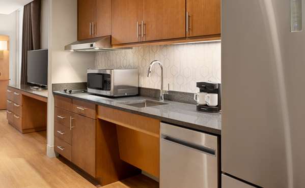  - Homewood Suites by Hilton Downtown Wilmington - I-95, Exit 6