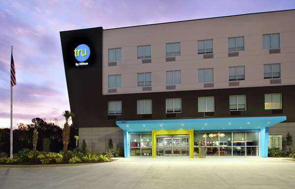 Exterior view - Tru by Hilton Mobile - I-65, Exit 1