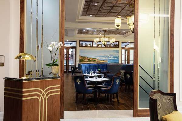 Restaurant - Higgins Hotel & Conference Center New Orleans