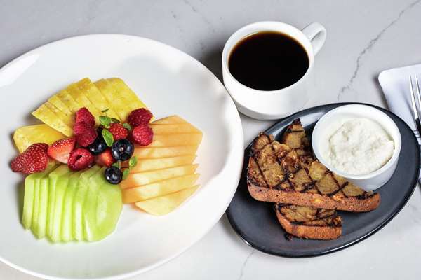 Restaurant - Higgins Hotel & Conference Center New Orleans