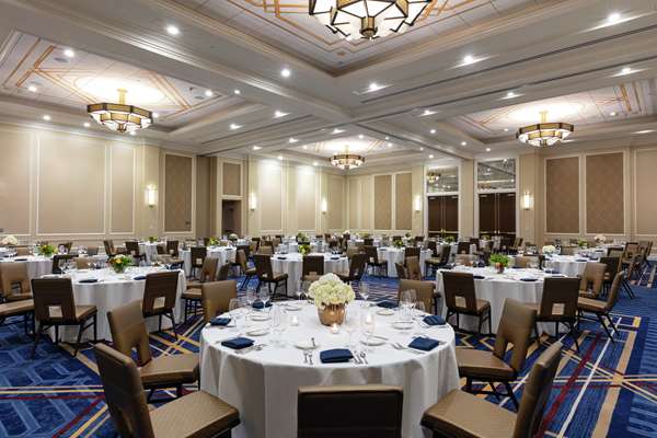 Restaurant - Higgins Hotel & Conference Center New Orleans