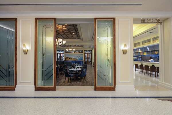 Restaurant - Higgins Hotel & Conference Center New Orleans