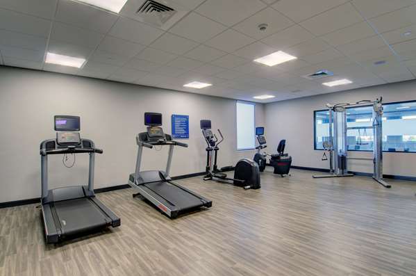 Fitness/ Exercise Room - Hampton Inn & Suites West Portland - I-95, Exit 48