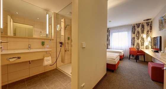 HOTEL SCHWANEN STUTTGART-guestroom-Guest Room,Bathroom,On-Site.jpg