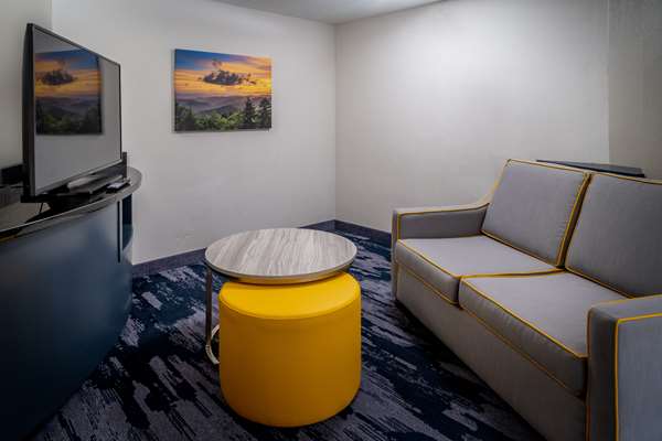 Suite - Best Western Plus Beckley Inn - I-64 & I-77, Exit 44