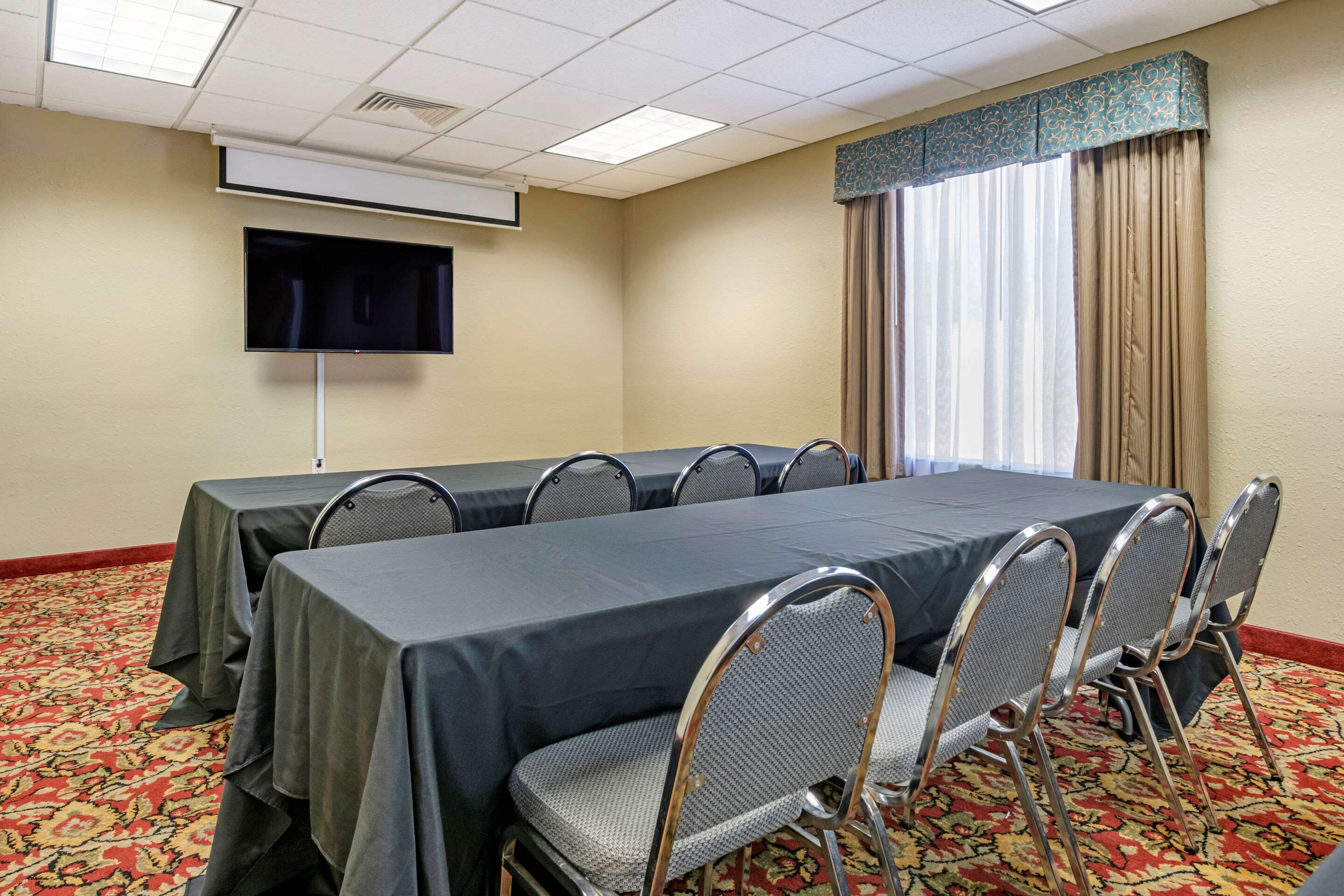 Meeting room | Quality Inn Zephyrhills-dade City